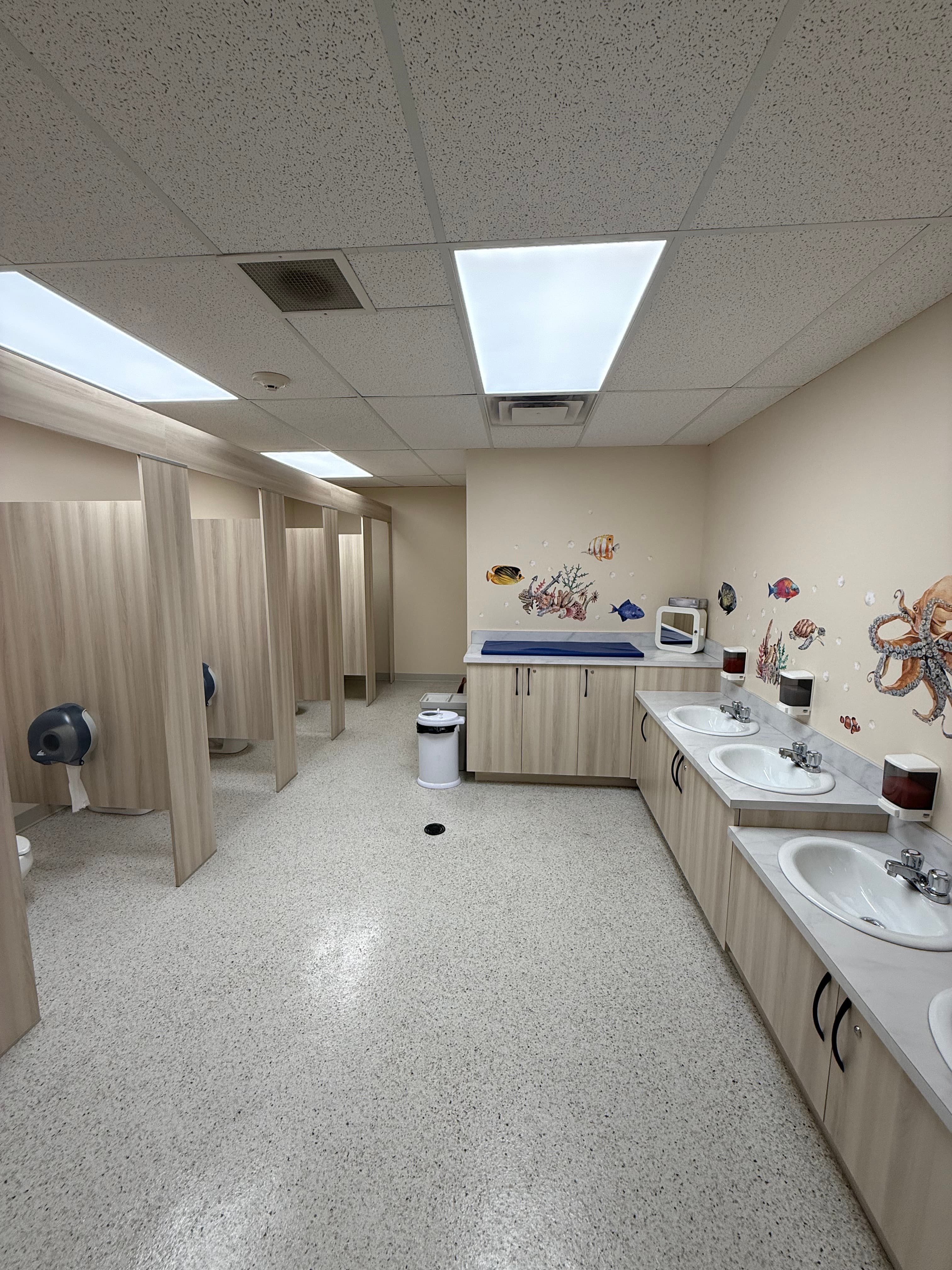 Installations - Image 21